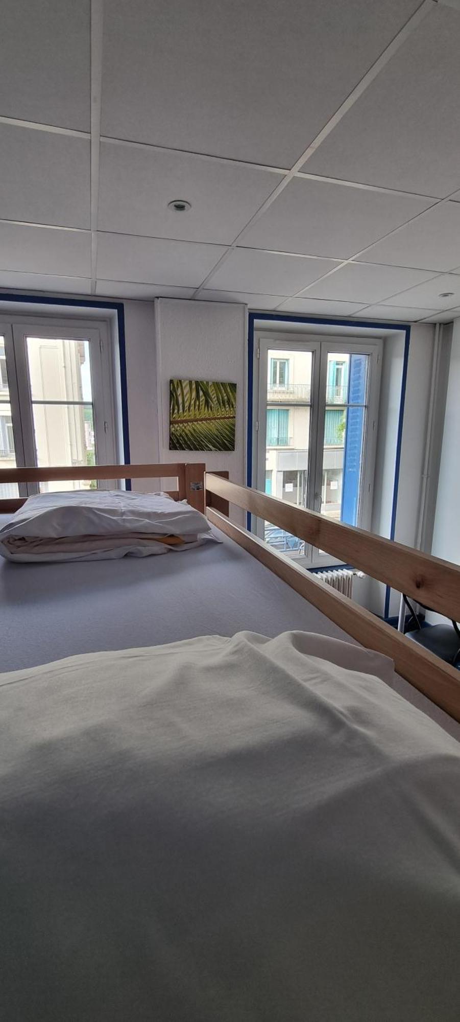 Auberge De Jeunesse - Hi Verdun Habitación foto